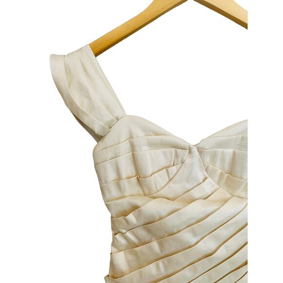 DO+BE Givin Bodycon Bandage Champagne Sweatheart Neck Mini Dress Size Small - Picture 8 of 12